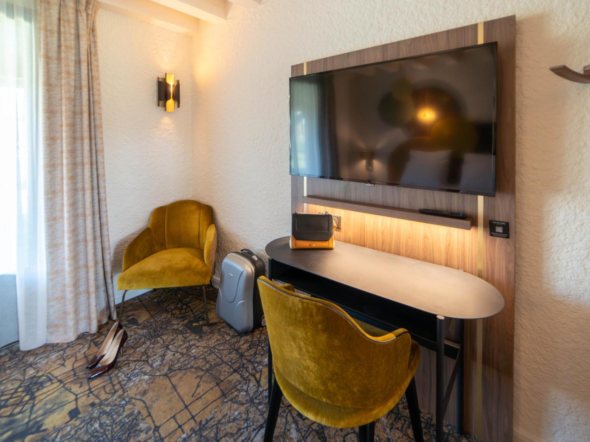 Hotel Mercure Auxerre Autoroute Du Soleil Appoigny