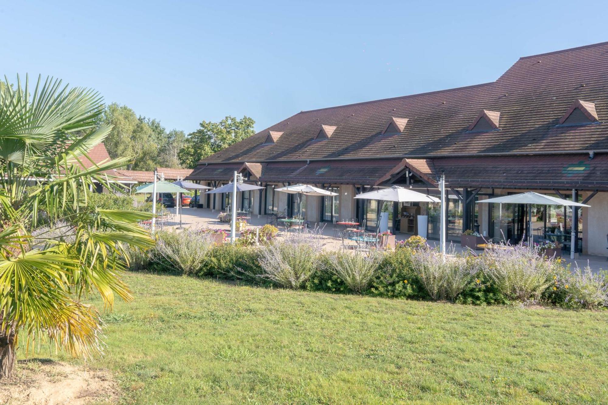Mercure Auxerre Autoroute Du Soleil Hotel