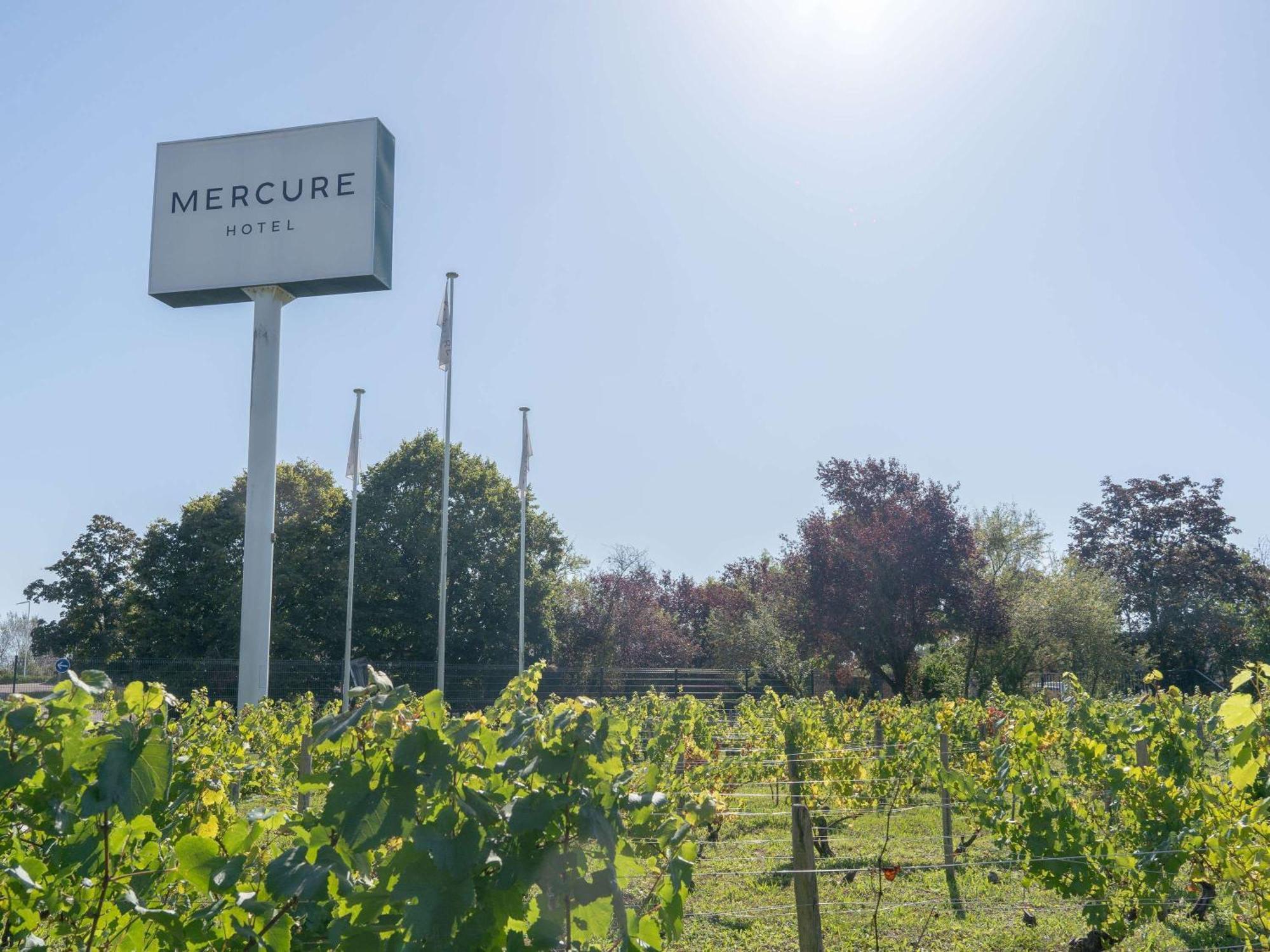 Mercure Auxerre Autoroute Du Soleil 4*